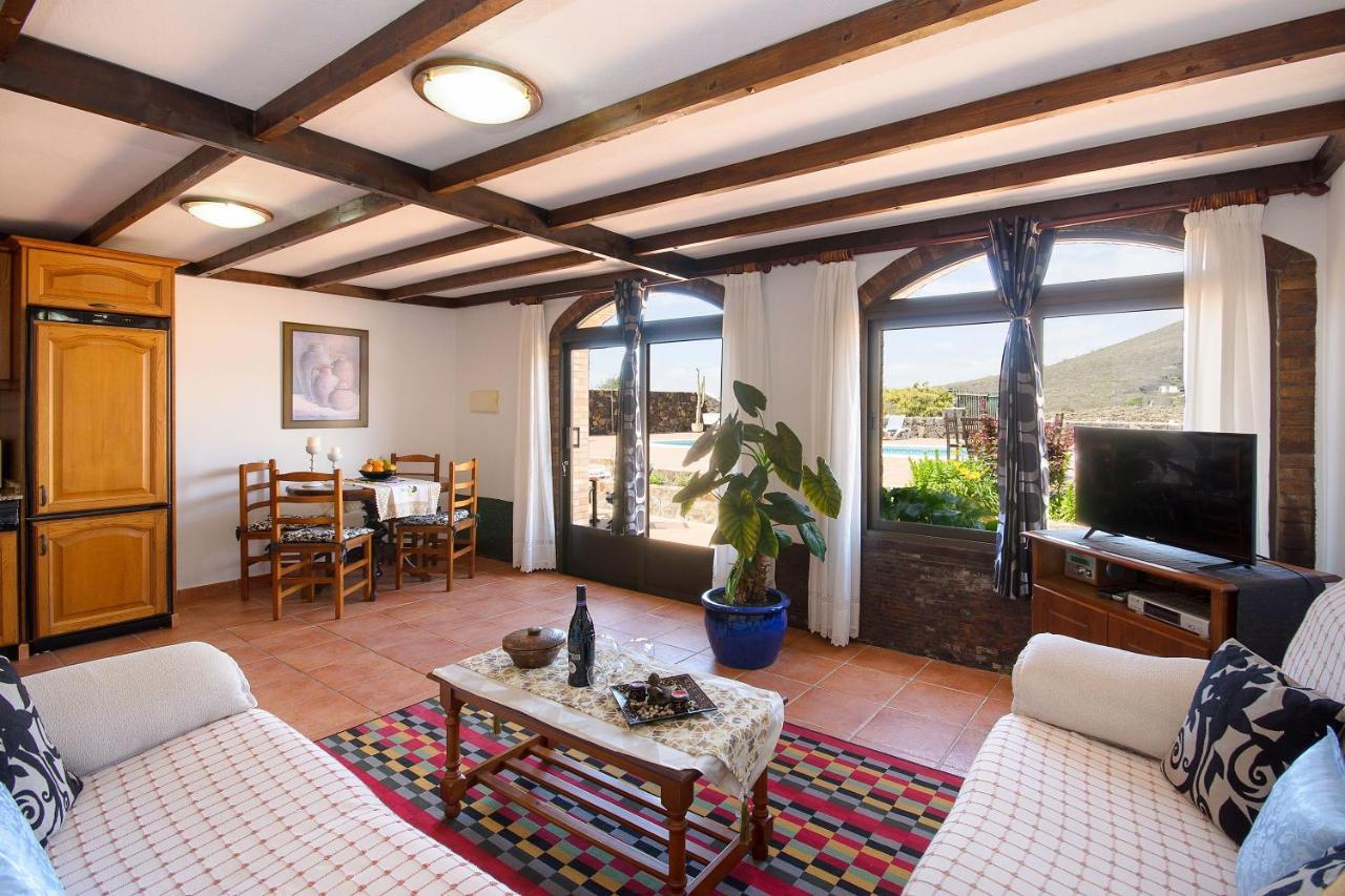 Вилла Casa Clara 1 Кониль Экстерьер фото